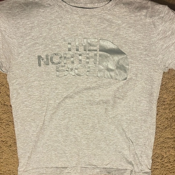 The north face tee - Picture 1 of 2